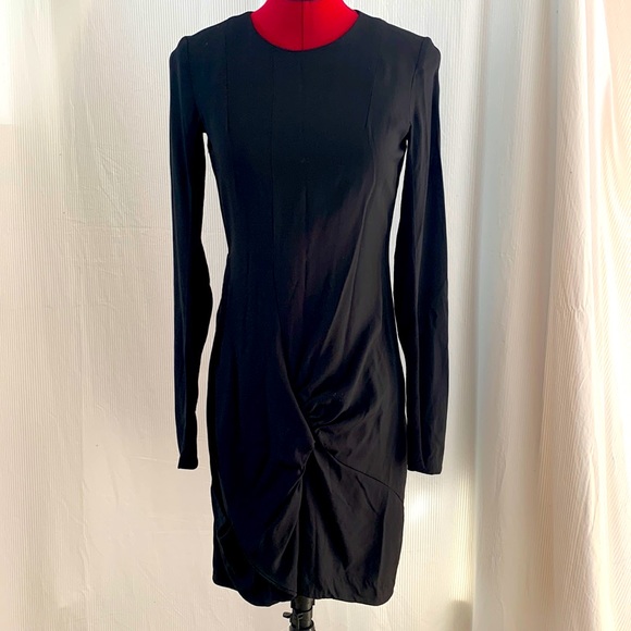 Scanlan Theodore Dresses & Skirts - SCANLAN THEODORE Virgin Wool long sleeve black dress Size 8